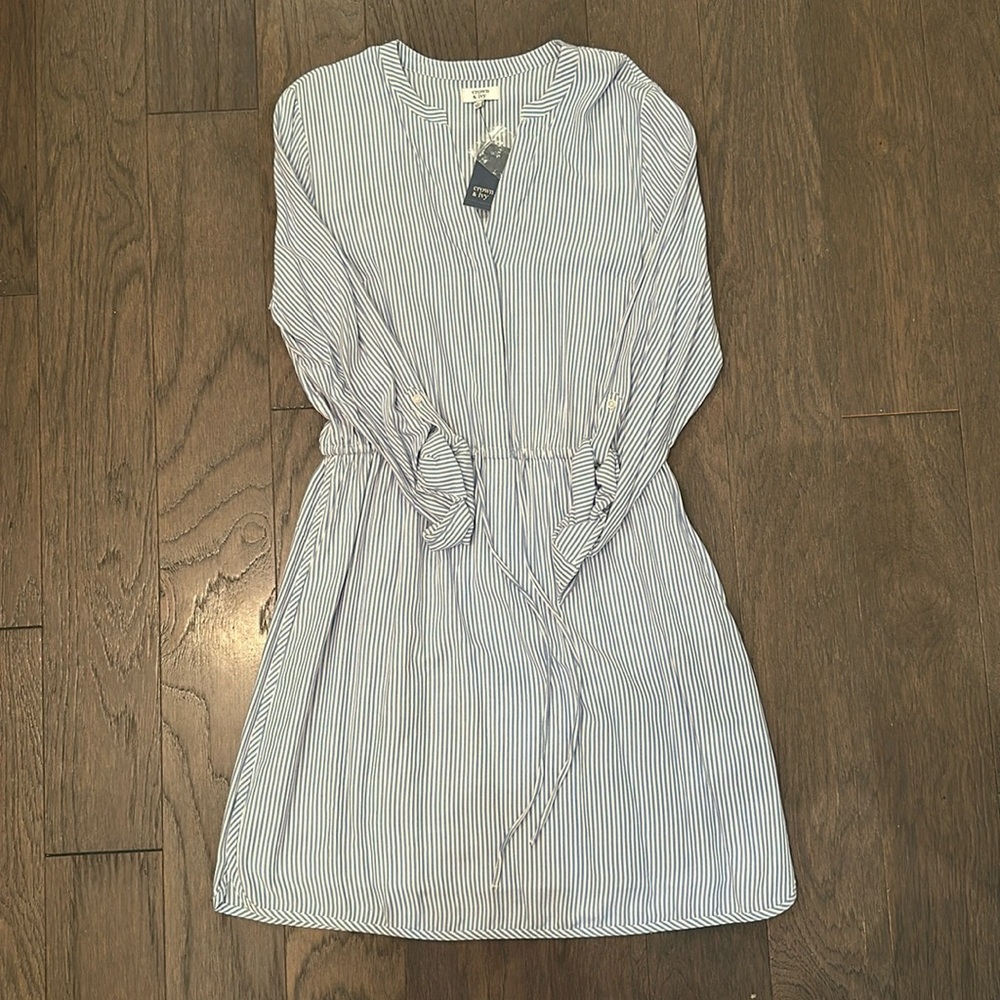 NWT Crown and Ivy dress L